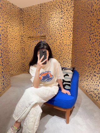 White Graphic Logo Short Sleeve T-Shirt view 3