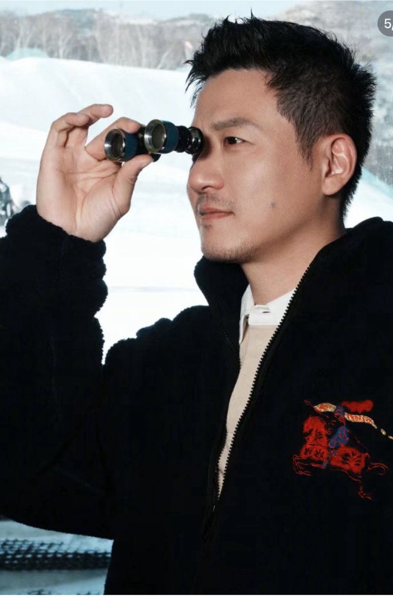 Burberry Black Wool Blend Blazer with Embroidered Detail view
