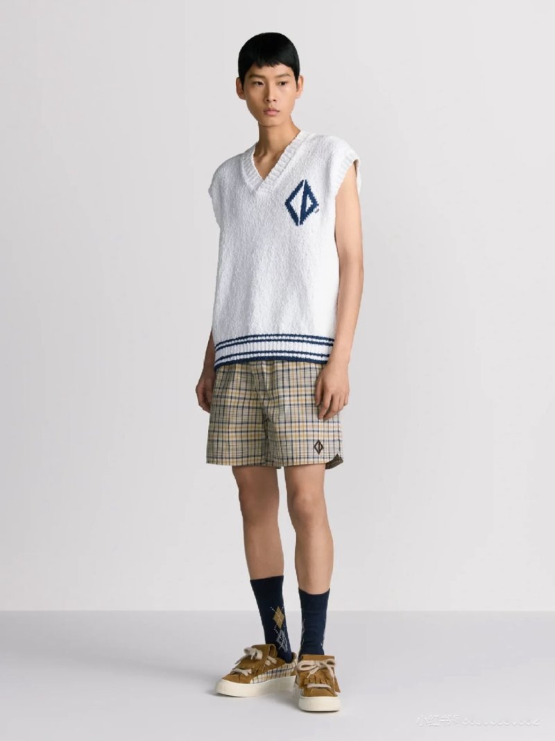 Beige Plaid Shorts - Premium Relaxed Fit view