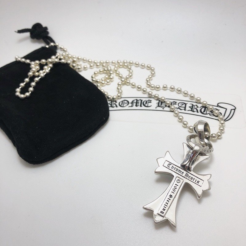 Chrome Hearts Classic Cross Pendant Necklace Silver view