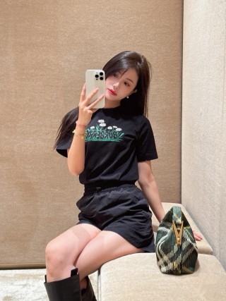 Black Floral Graphic Short Sleeve T-Shirt