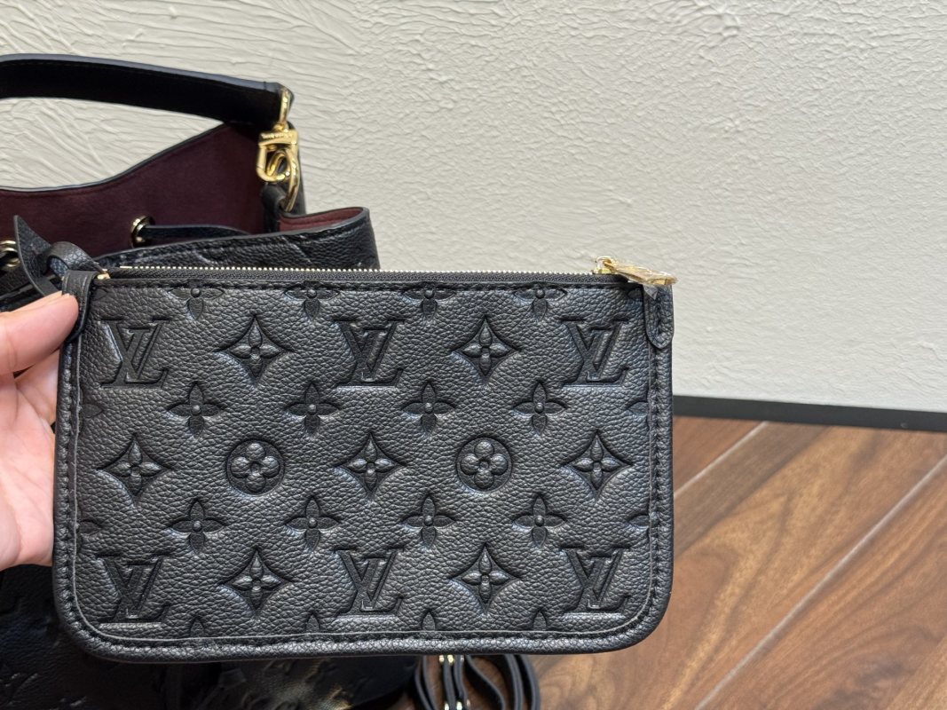 Louis Vuitton Neooe MM Black Monogram Bucket Bag view
