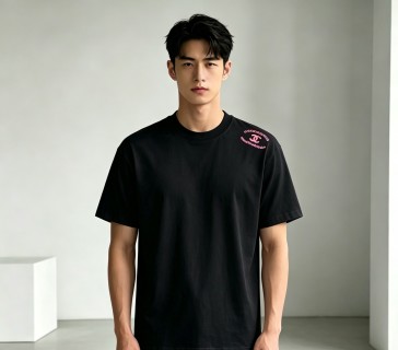 Chanel Rouge Coco Club Black T-Shirt with Pink Print view 7