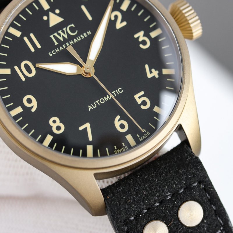 IWC Big Pilot 43mm Green Dial Automatic Watch view