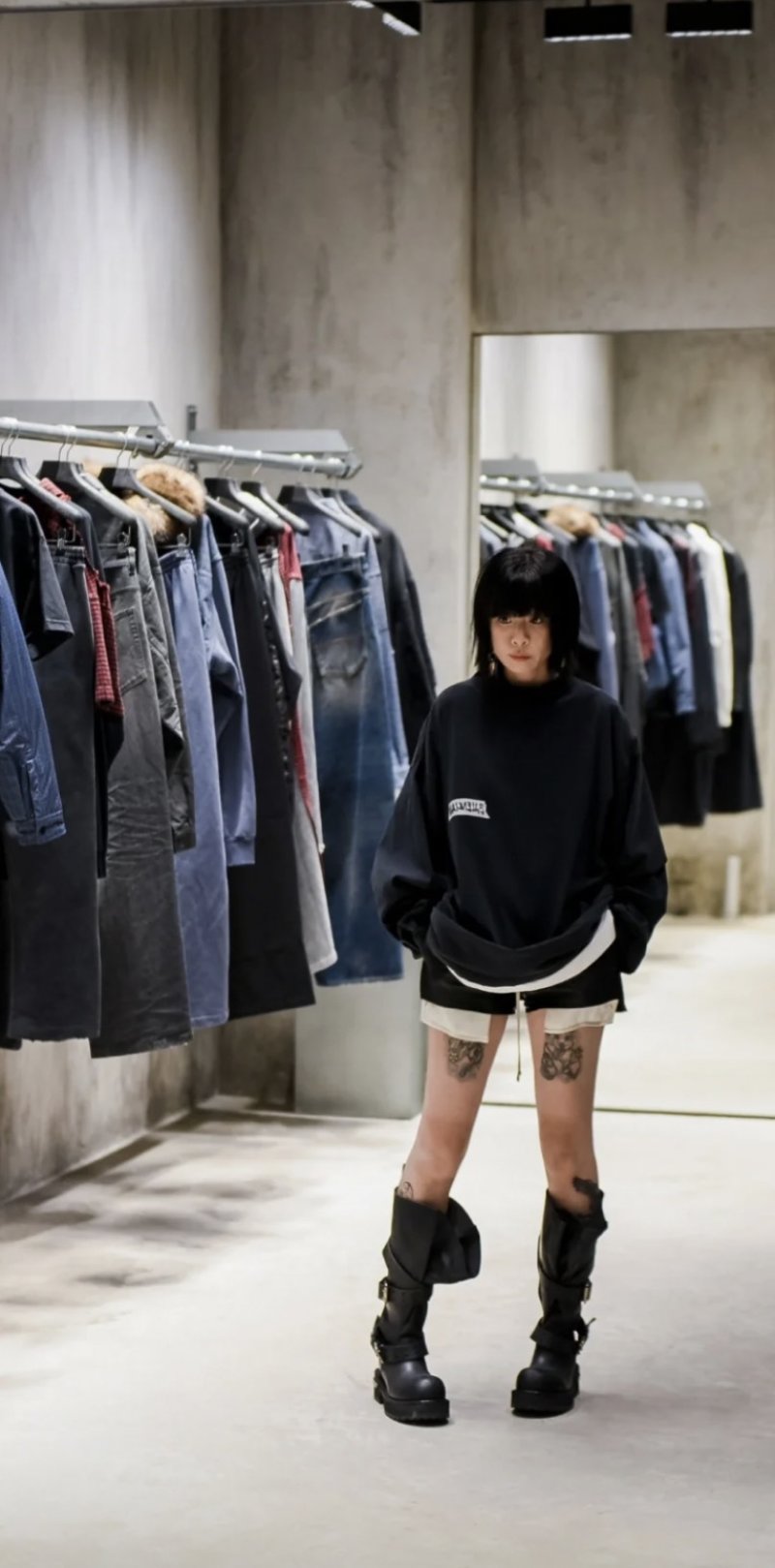 Black Logo Crewneck Sweatshirt