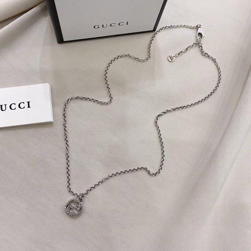 Gucci Interlocking GG Silver Chain Necklace