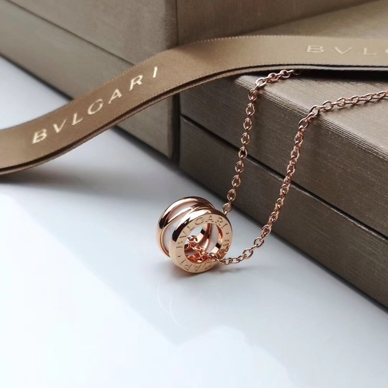 Bvlgari B.Zero1 White Ceramic Rose Gold Pendant Necklace view