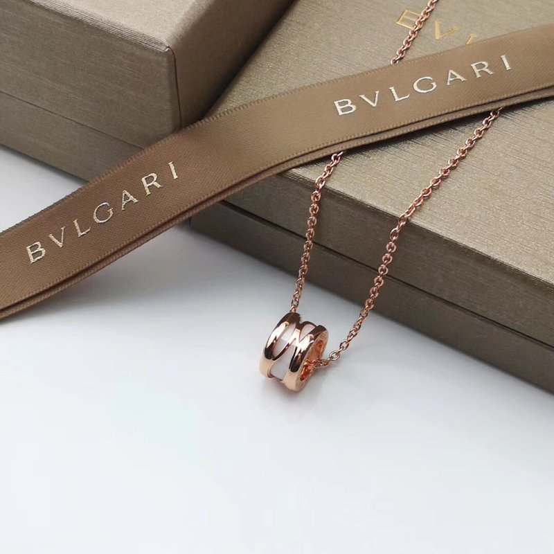 Bvlgari B.Zero1 White Ceramic Rose Gold Pendant Necklace view