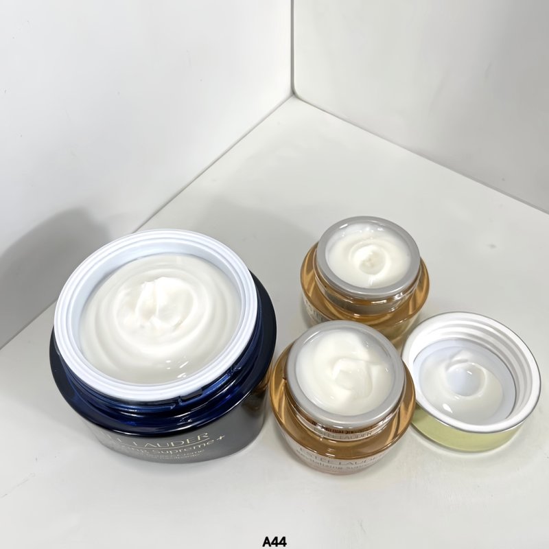 Estée Lauder Revitalizing Supreme+ Night Cream 5-Piece Set view