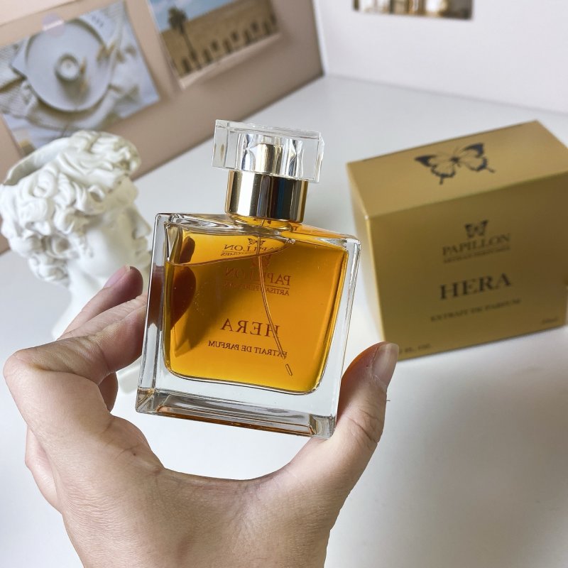 HERA Extrait de Parfum 50ml - Amber view