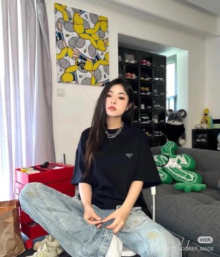 Prada Black Minimalist Logo T-Shirt
