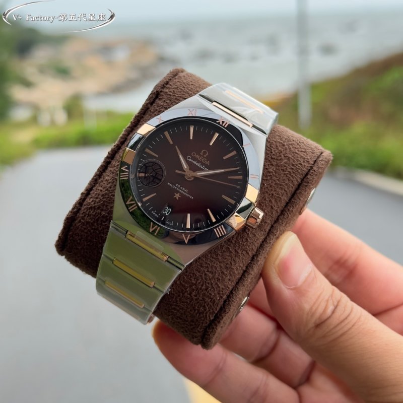 Omega Constellation 41mm Steel Chronometer Watch view