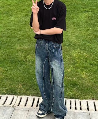 Stüssy Black Graphic Print T-Shirt view 5