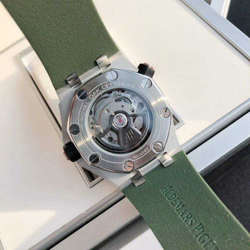 AP Royal Oak Offshore Diver Green Dial Automatic Watch 42mm view