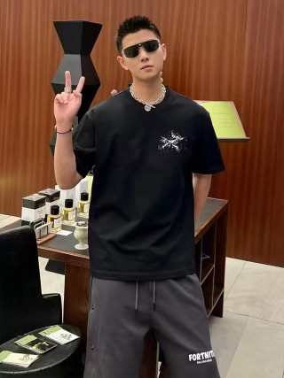 Arcteryx Black Graphic Logo T-Shirt view 3