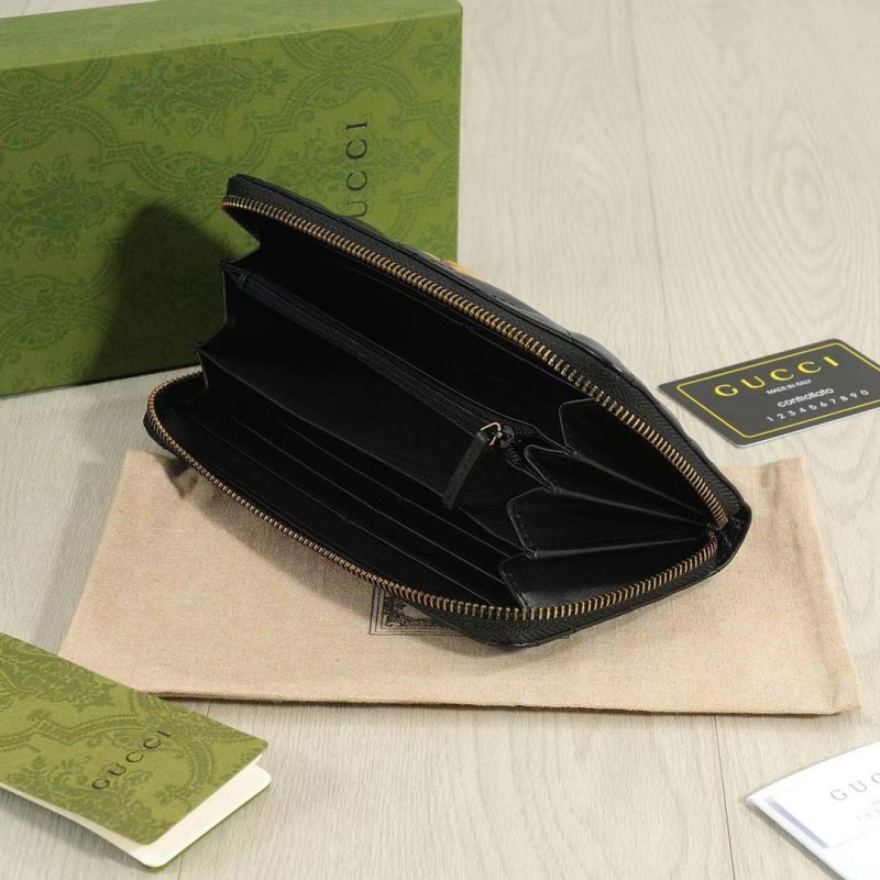 Gucci GG Marmont Black Chevron Zip Wallet view