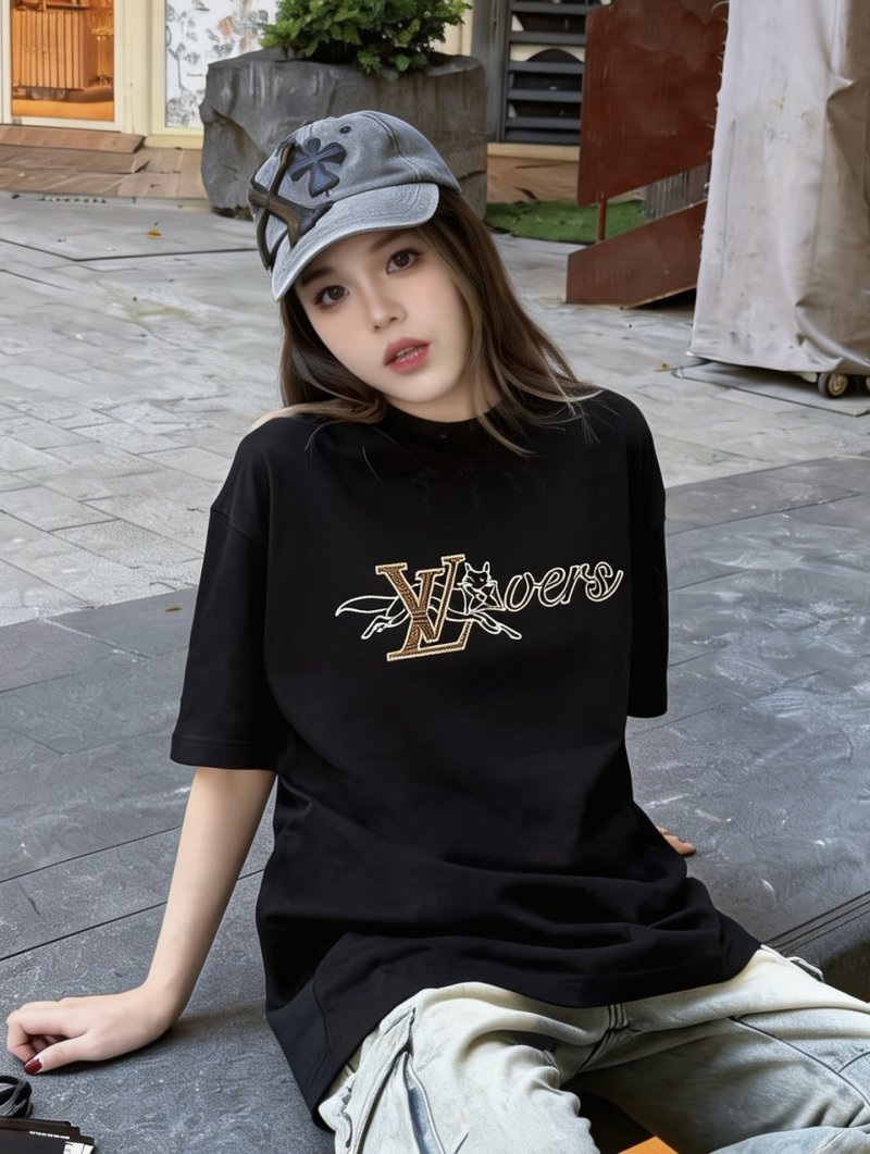 Black Oversized Graphic Logo T-Shirt view