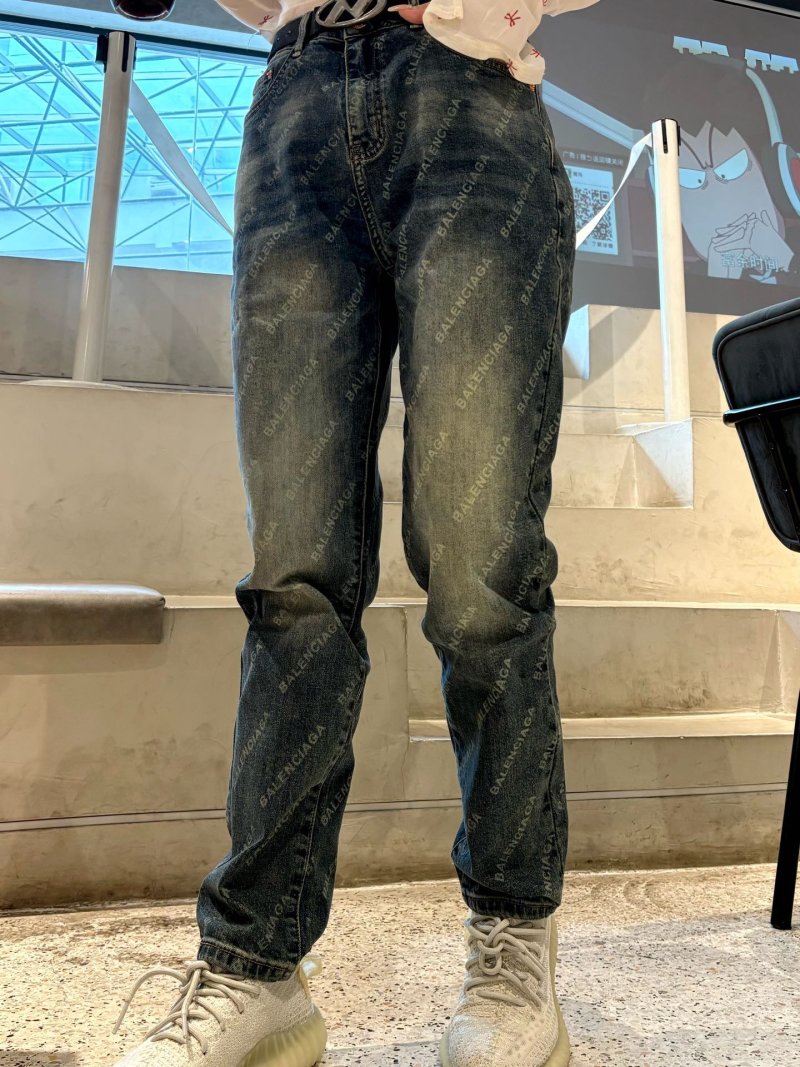 Black Washed Straight-Leg Denim Jeans