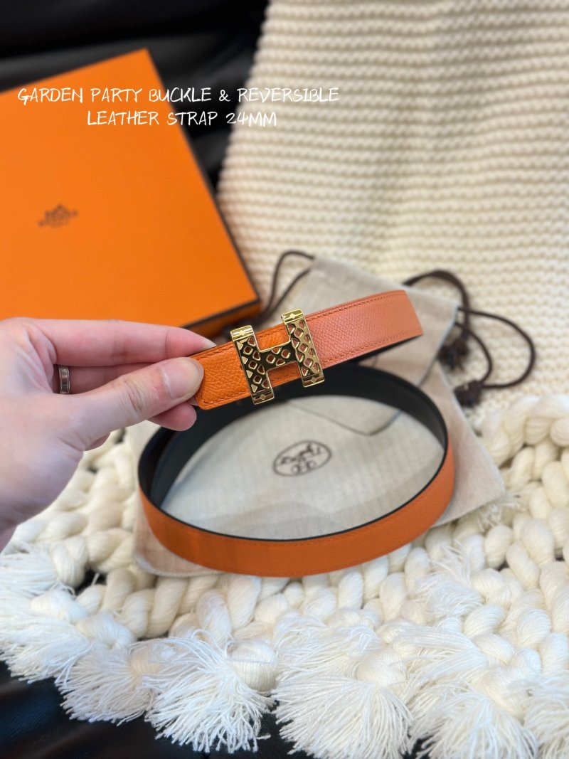 Hermès Garden Party Buckle Reversible Leather Belt Orange/Black 24mm view