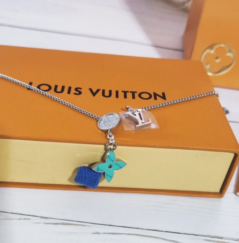 LV Opal Monogram Flower Charm Necklace Silver view