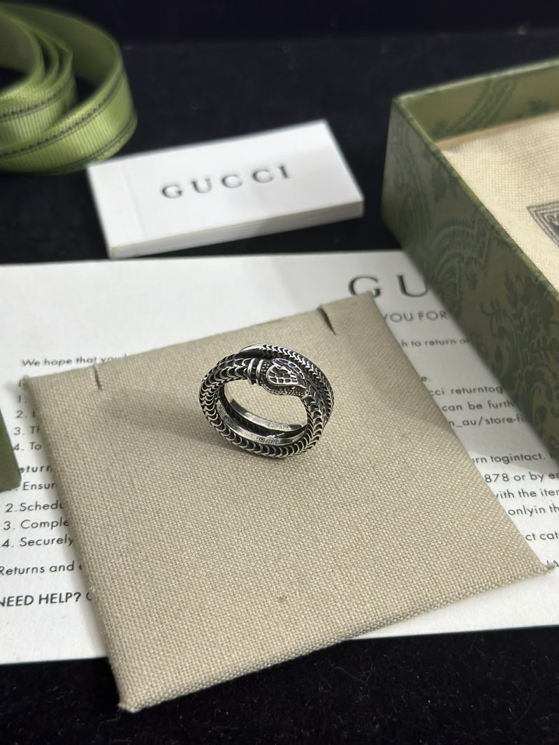 Gucci Snake Sterling Silver Ring - Silver view