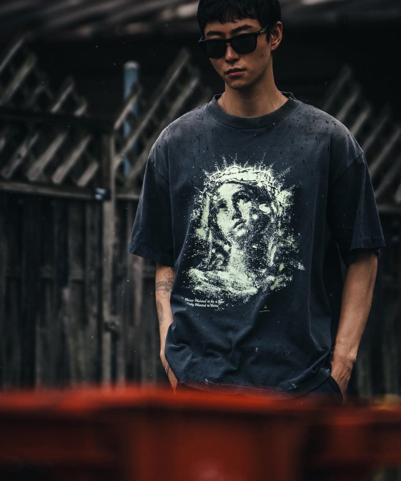 Distressed Vintage Religious Portrait Graphic T-Shirt Black view