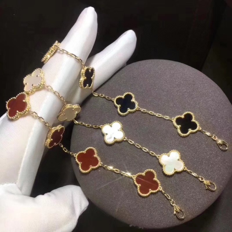 Van Cleef & Arpels Vintage Alhambra Gold Four-Leaf Clover Bracelet view