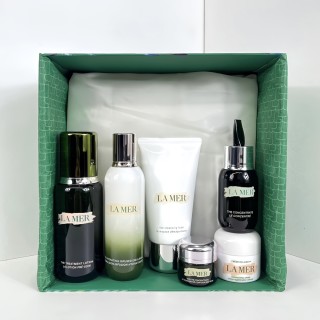 La Mer Luxury Skincare 6-Piece Set with Gift Box view 4
