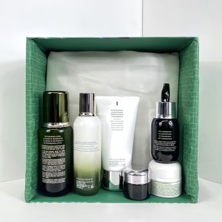 La Mer Luxury Skincare 6-Piece Set with Gift Box view 5