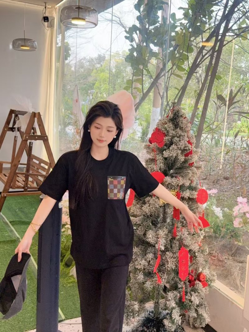 Black Checkered Pocket T-Shirt view