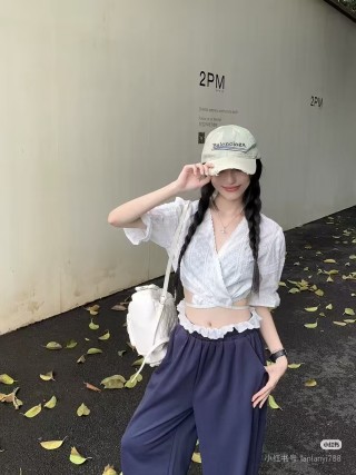 Balenciaga Distressed Wave Embroidery Baseball Cap Light Blue view 9