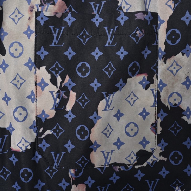 Louis Vuitton Monogram Flame Beach Shorts Navy view