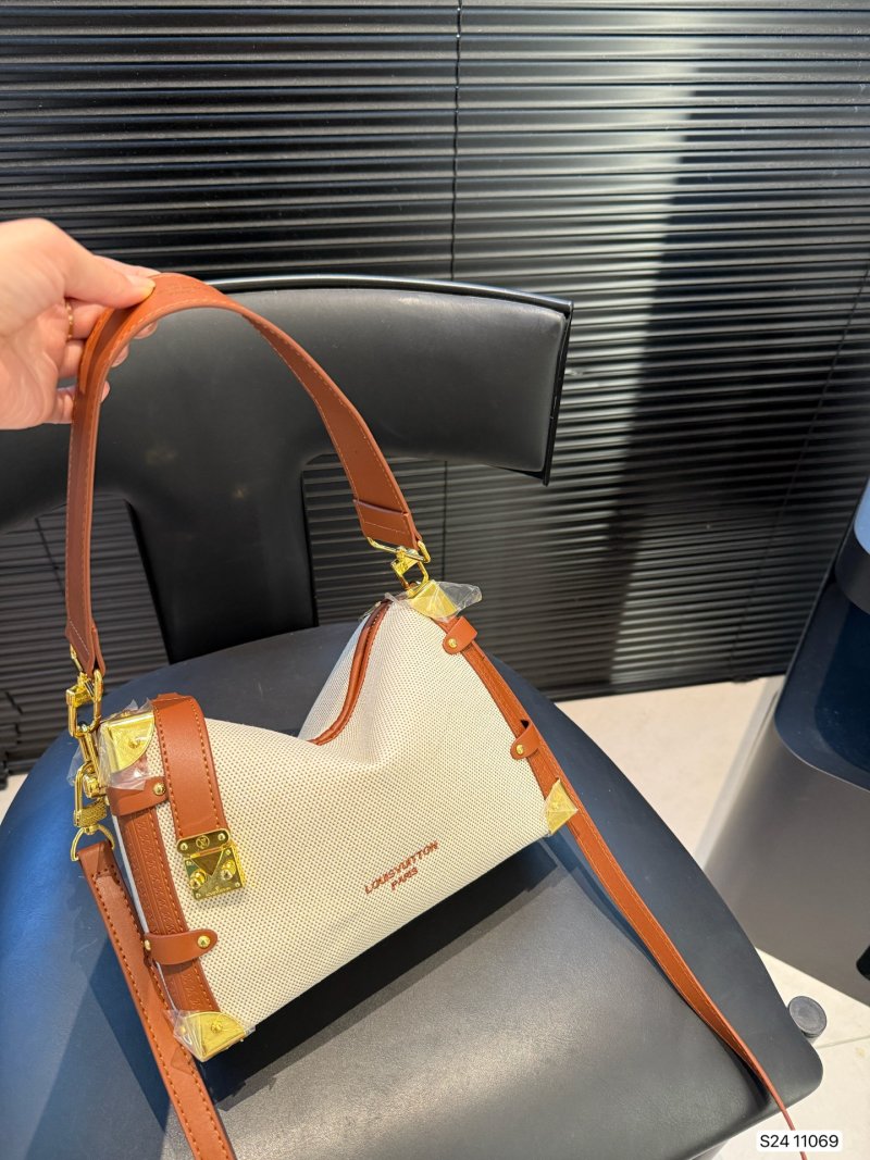 Louis Vuitton Coussin PM Cream & Orange Shoulder Bag view