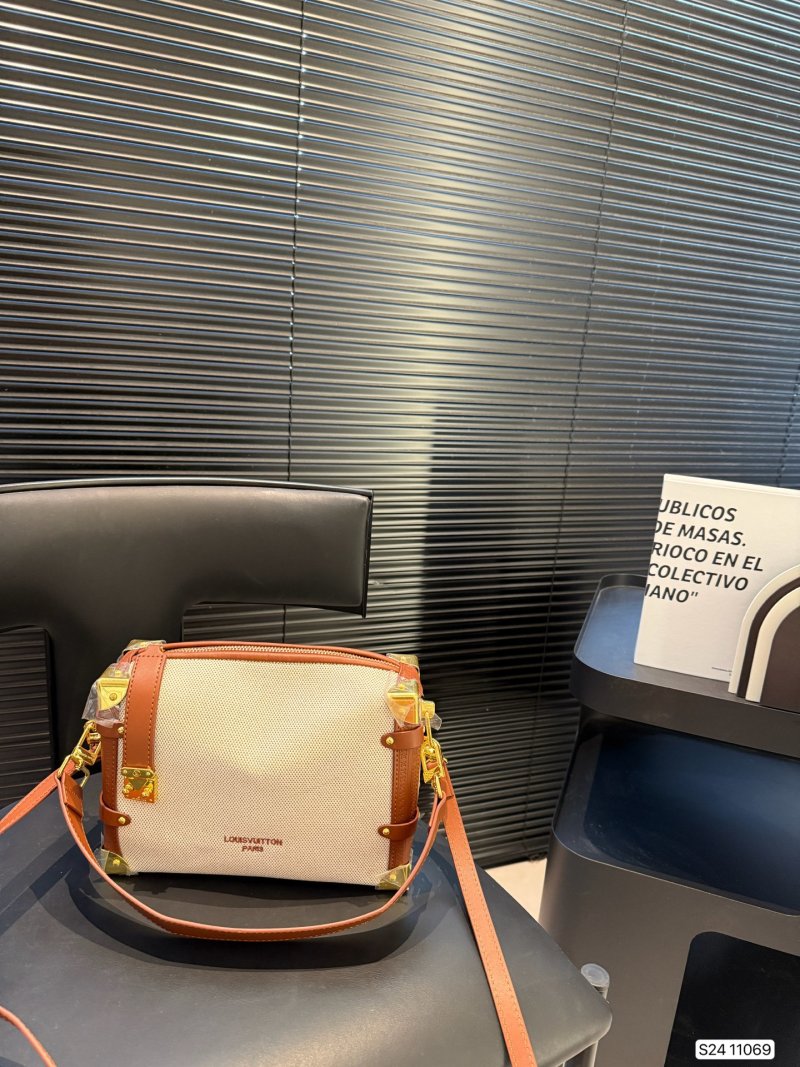 Louis Vuitton Coussin PM Cream & Orange Shoulder Bag view