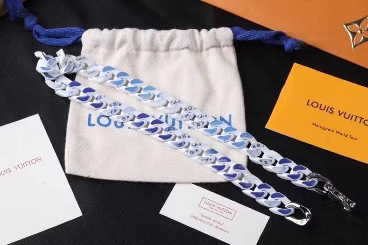 Louis Vuitton Monogram Clouds Chain Necklace - White/Blue view