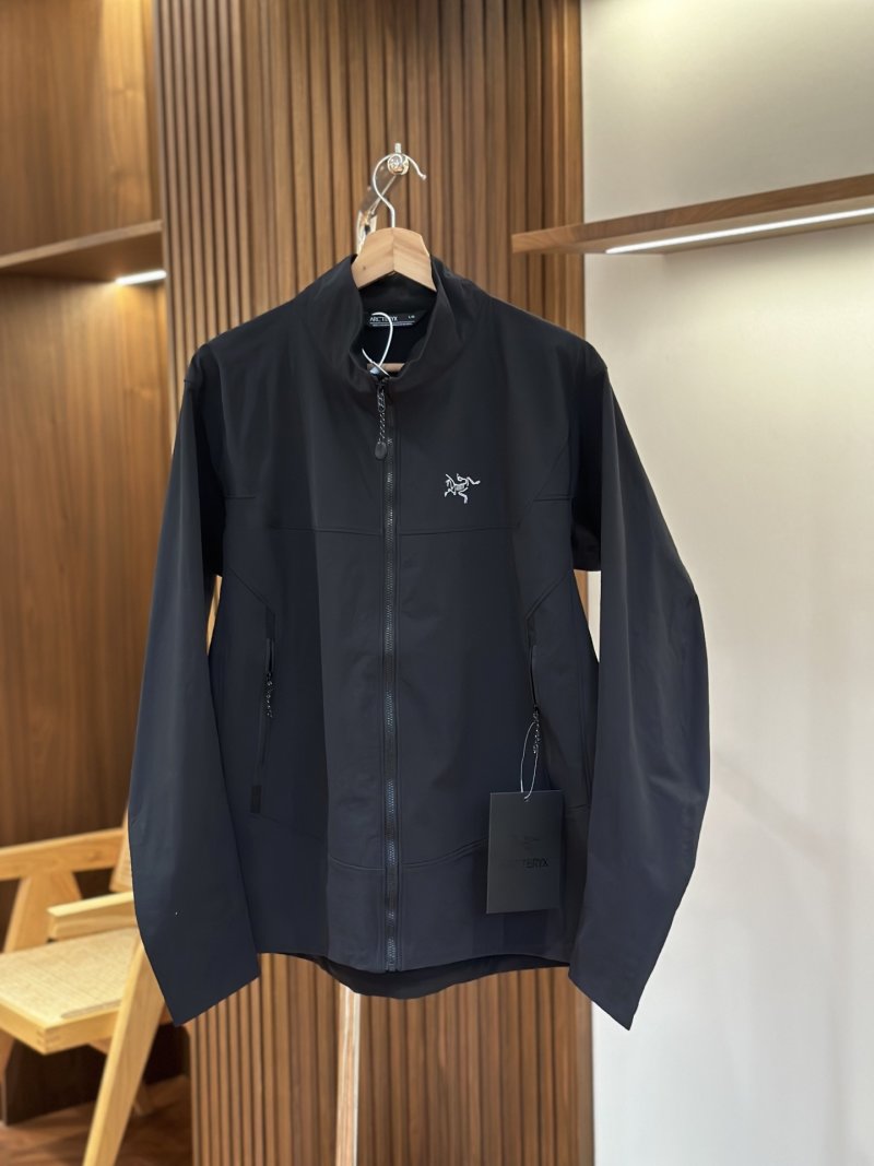 Arc'teryx Black Softshell Windbreaker Jacket view