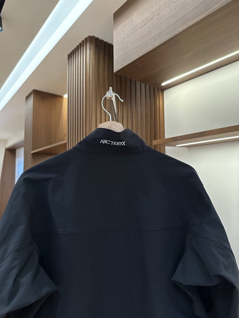 Arc'teryx Black Softshell Windbreaker Jacket view