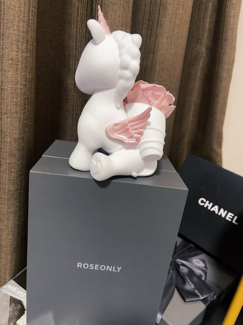 Sweetheart Unicorn Eternal Flower Figurine - White & Pink view