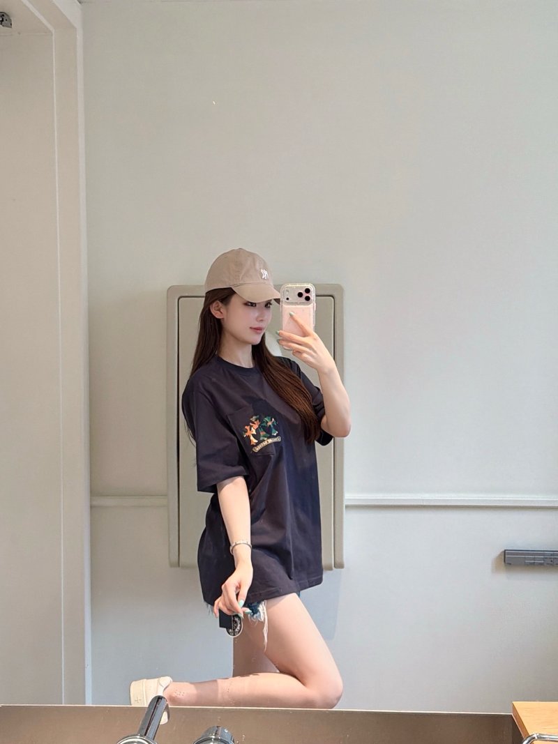 Chrome Hearts Black Gold Zodiac Graphic T-Shirt view