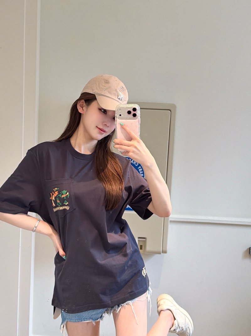 Chrome Hearts Black Gold Zodiac Graphic T-Shirt view
