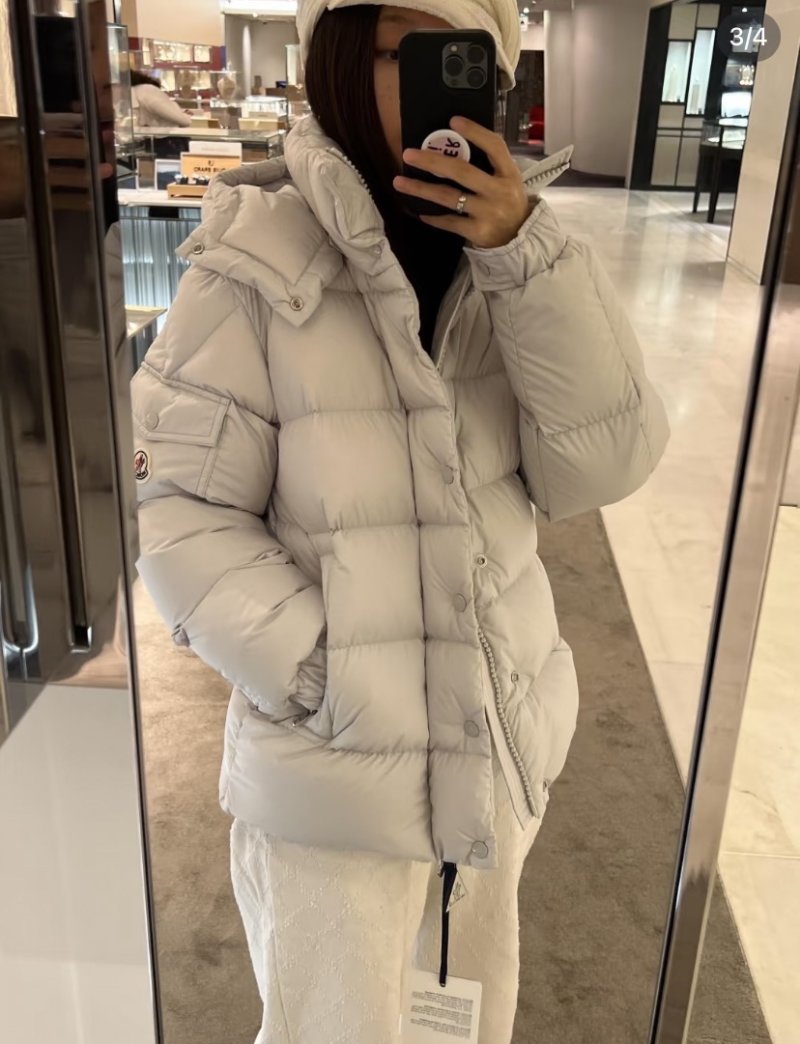 Moncler Puffer Down Jacket Light Gray view