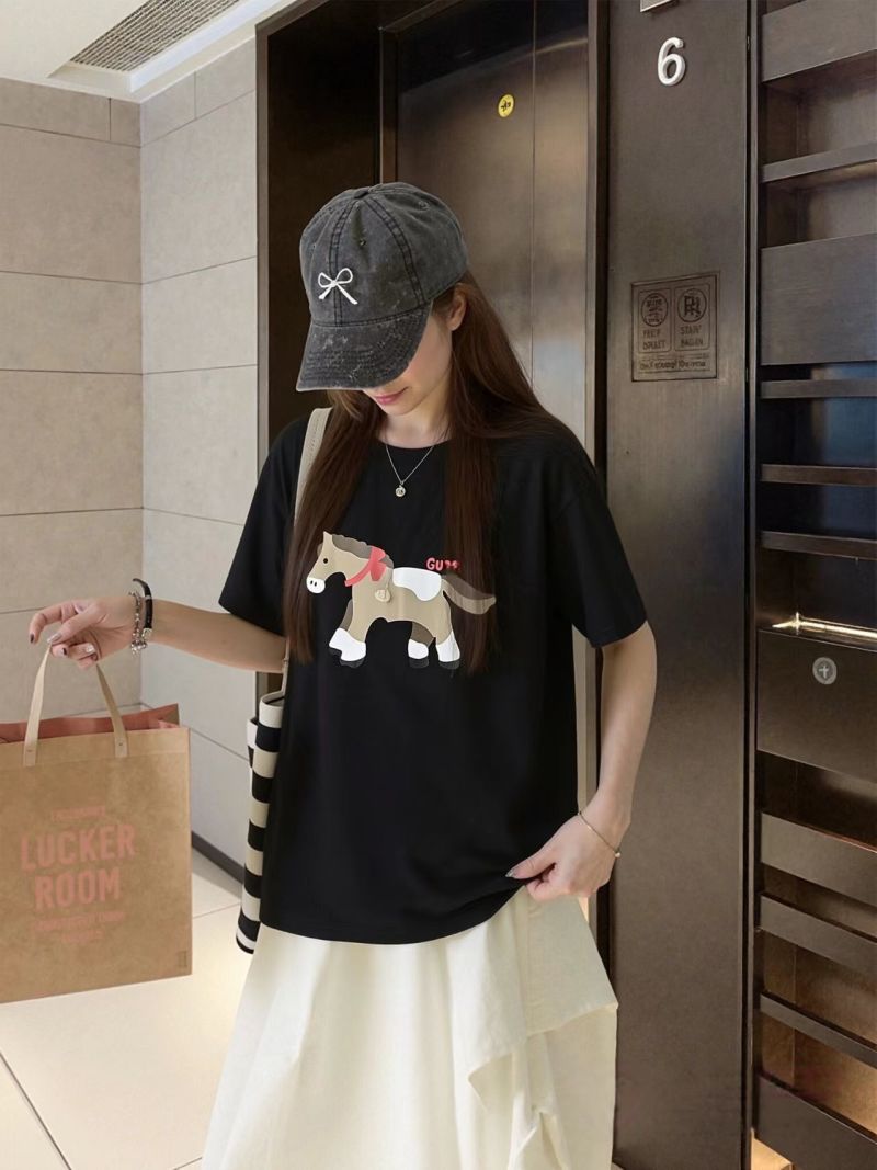 Gucci Black Dog Graphic Short Sleeve T-Shirt