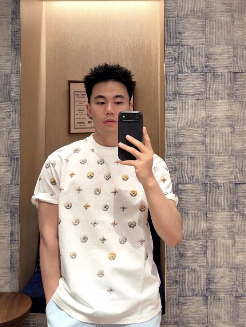 Louis Vuitton Monogram T-Shirt White