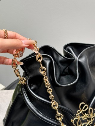 Loewe Flamenco Purse Black Leather Bucket Bag Gold Chain view 2