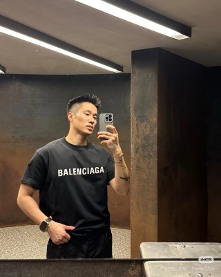 Balenciaga Black Logo T-Shirt view 3