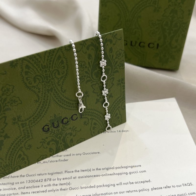 Gucci Snowflake Double G Silver Bead Chain Necklace view