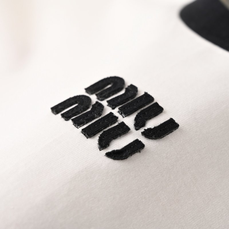 Miu Miu Contrast Collar Logo Embroidered T-Shirt White Black view