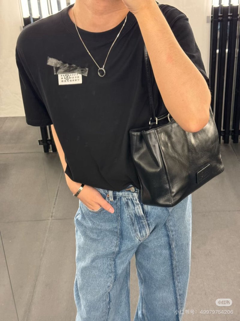 Black Graphic Logo Short Sleeve T-Shirt