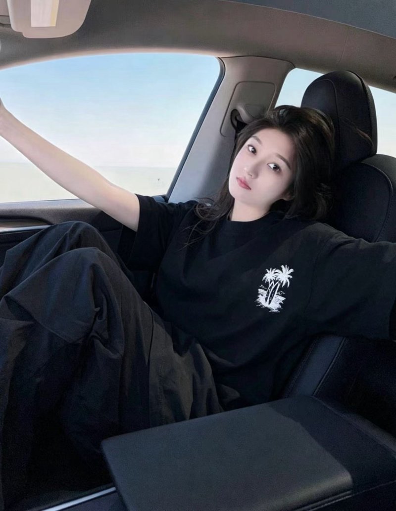 Black Graphic Print Short Sleeve T-Shirt view