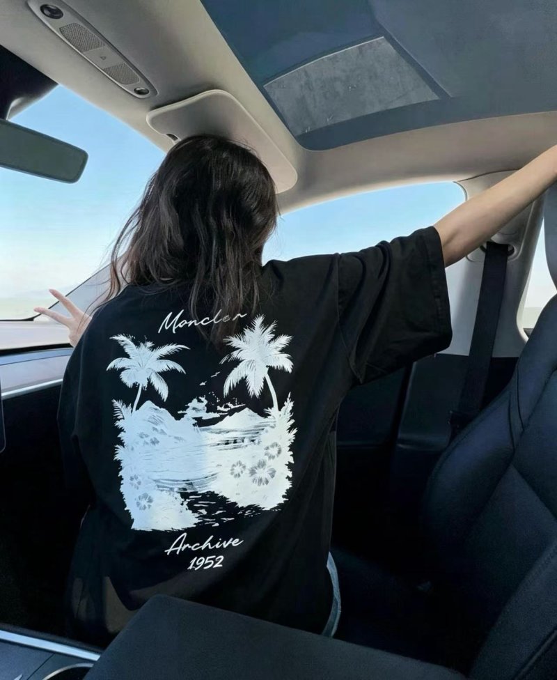 Black Graphic Print Short Sleeve T-Shirt view